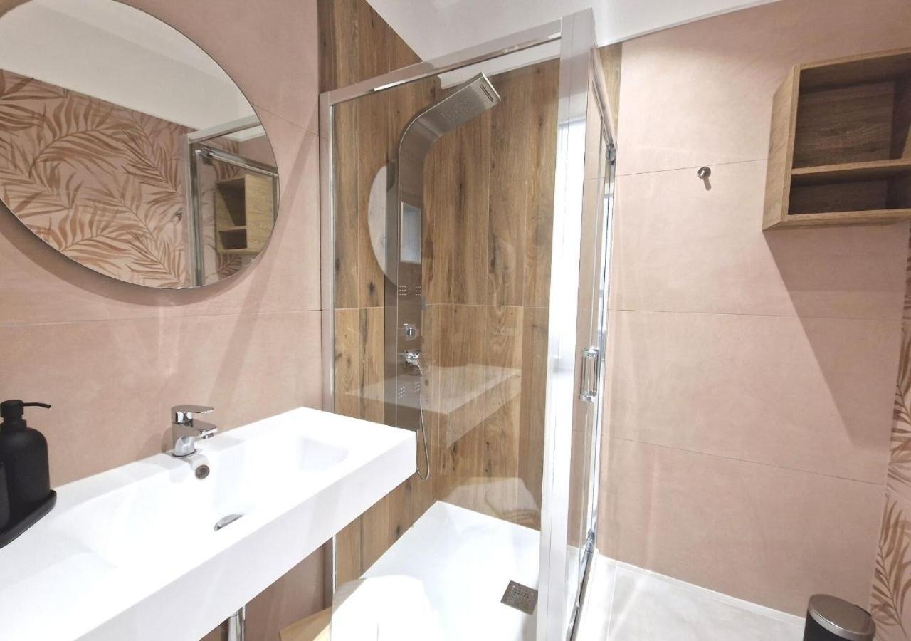 B&B Tra Le Vie Del Borgo Весте Екстериор снимка
