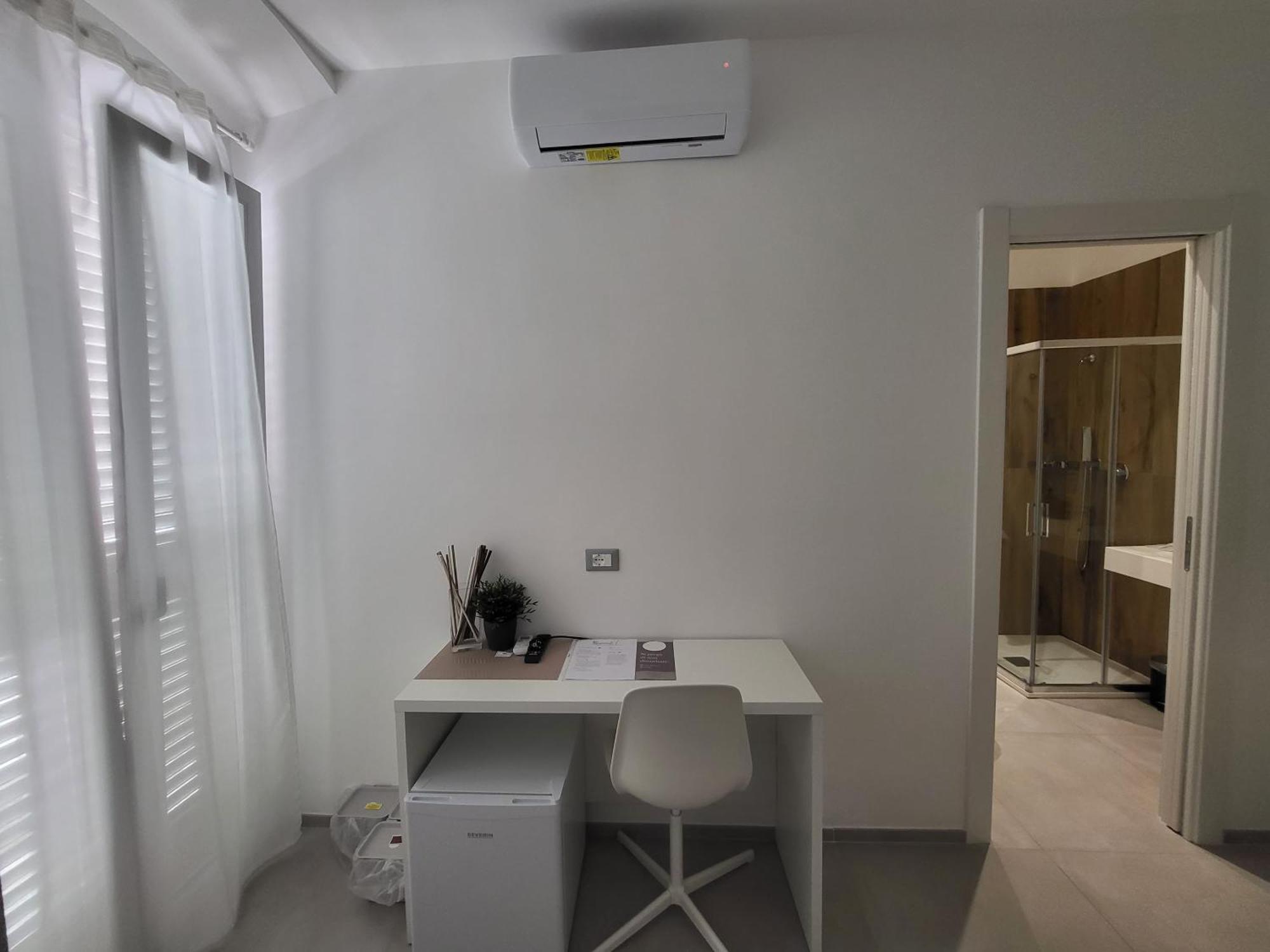 B&B Tra Le Vie Del Borgo Весте Екстериор снимка
