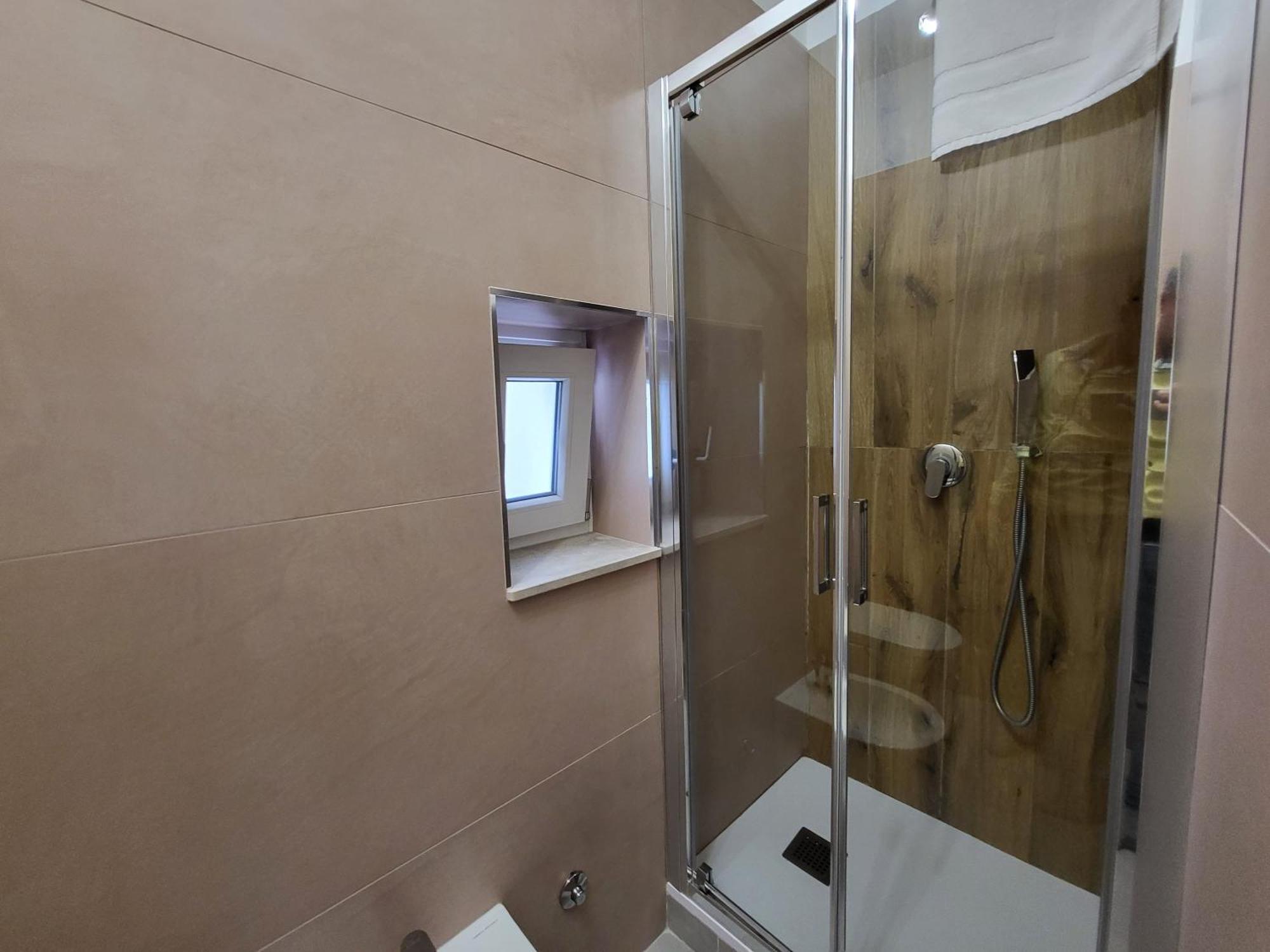B&B Tra Le Vie Del Borgo Весте Екстериор снимка
